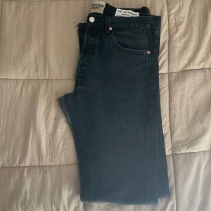 100% Brand New Mens Gallery Dept. jeans, Never worn.